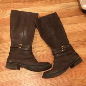 Brown Boots with Gold Detailing
